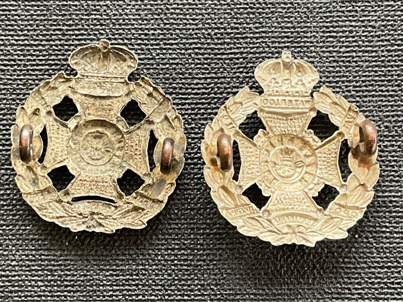 QVC Rifle Brigade collar badges