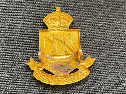 Canadian 75th Lunenburg Regt 1910 issue cap badge.