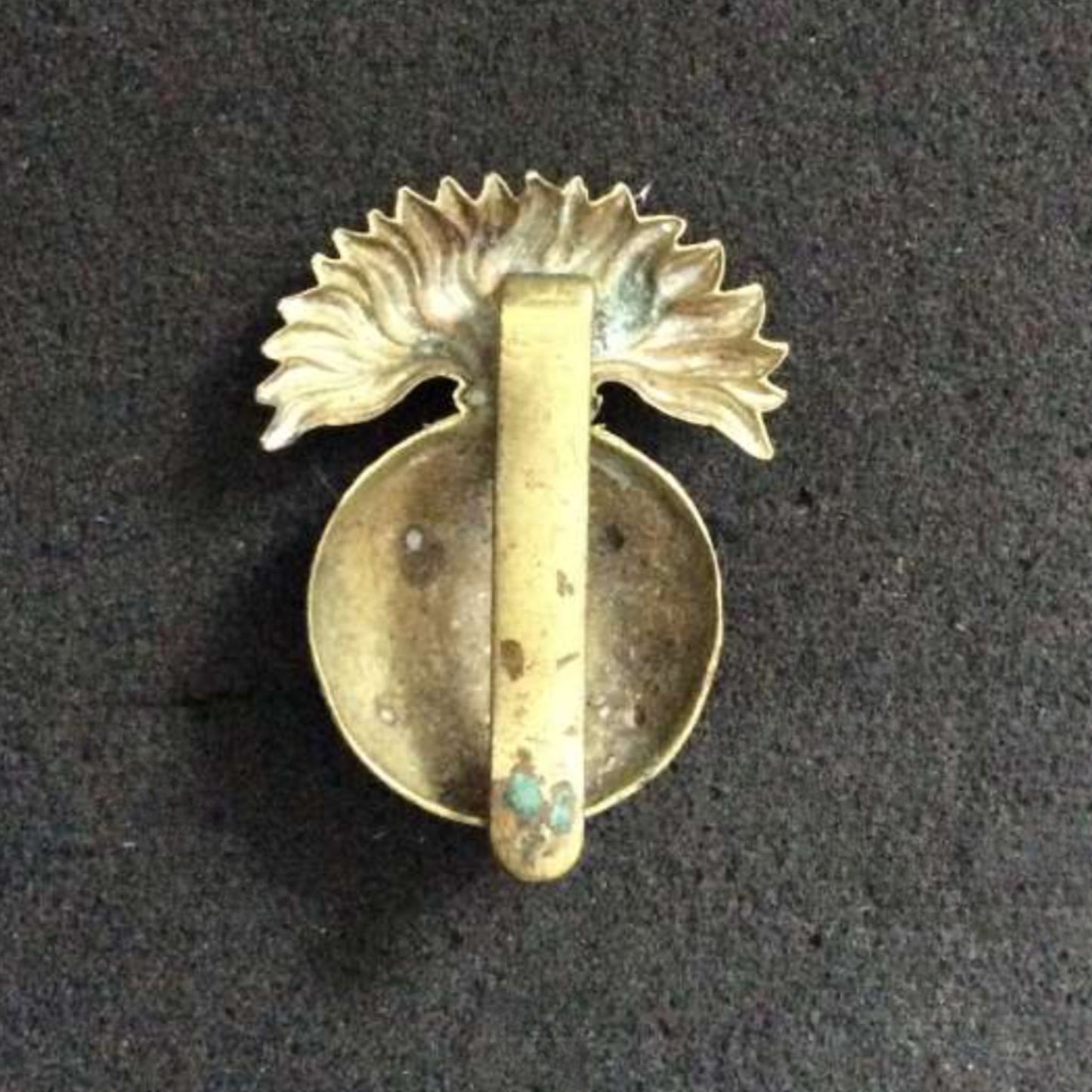 🇬🇧 WWI Royal Inniskilling Fusiliers Cap Badge