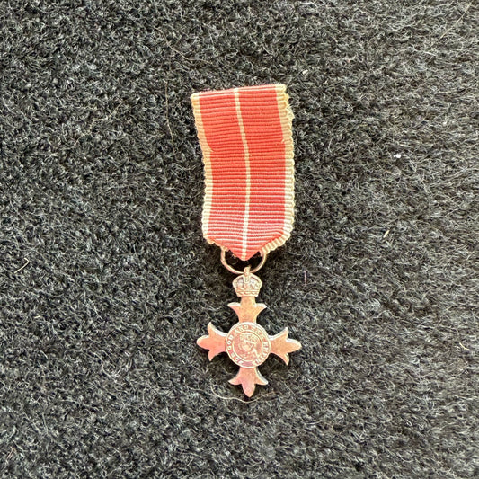 🇬🇧 Military MBE Miniature